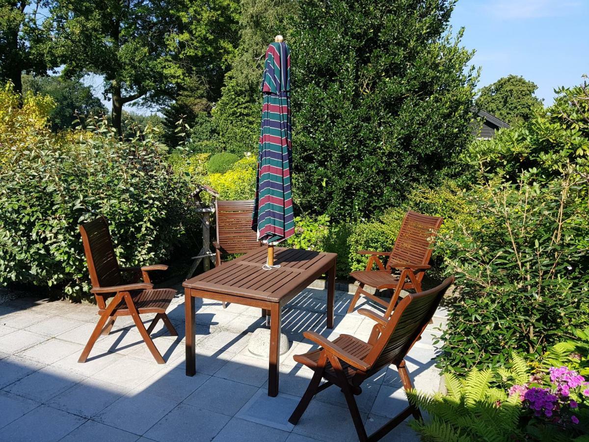 Apartamento Gastenverblijf Tjoene Diepenveen Exterior foto